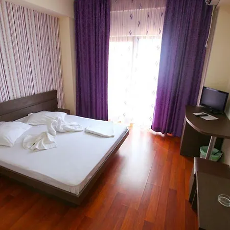 Sunrise 3* קוסטינסטי