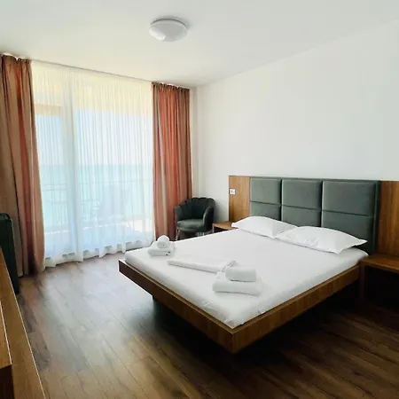 Πανσιόν Sunrise