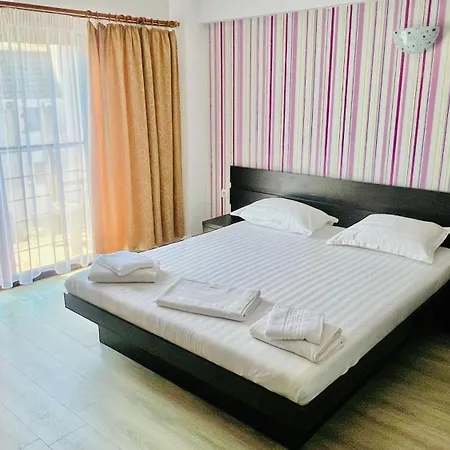 Sunrise Πανσιόν