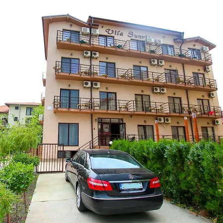 Sunrise Πανσιόν 3*